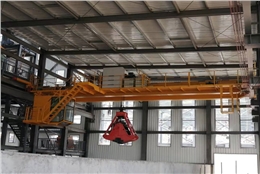 抓斗起重機在抓取貨品時有何優(yōu)勢